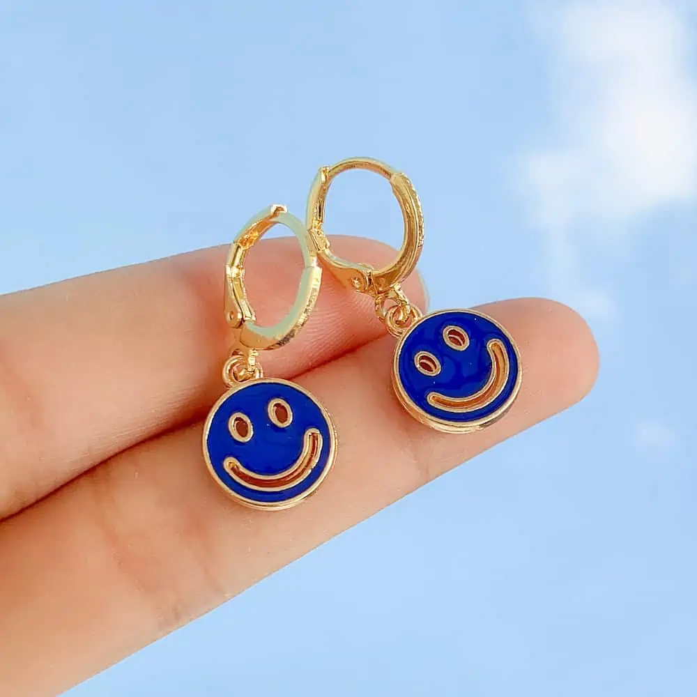 Lost Lady-pendientes colgantes con cara sonriente para mujer, aretes redondos con monedas, joyería coreana, accesorios de regalo