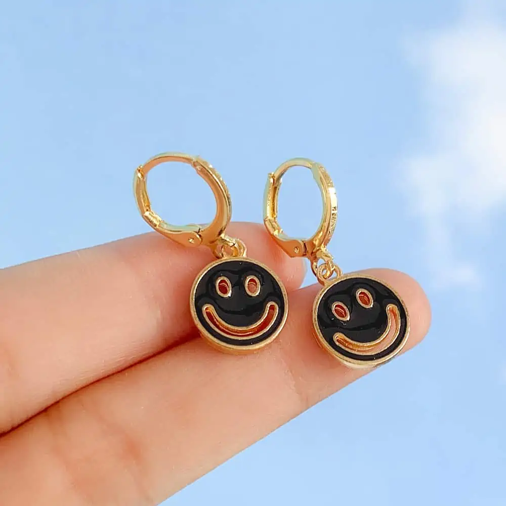 Lost Lady-pendientes colgantes con cara sonriente para mujer, aretes redondos con monedas, joyería coreana, accesorios de regalo