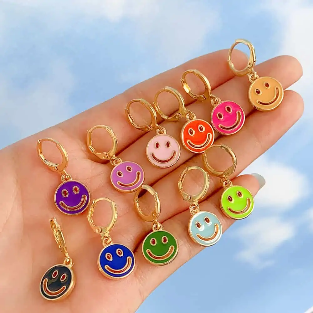 Lost Lady-pendientes colgantes con cara sonriente para mujer, aretes redondos con monedas, joyería coreana, accesorios de regalo