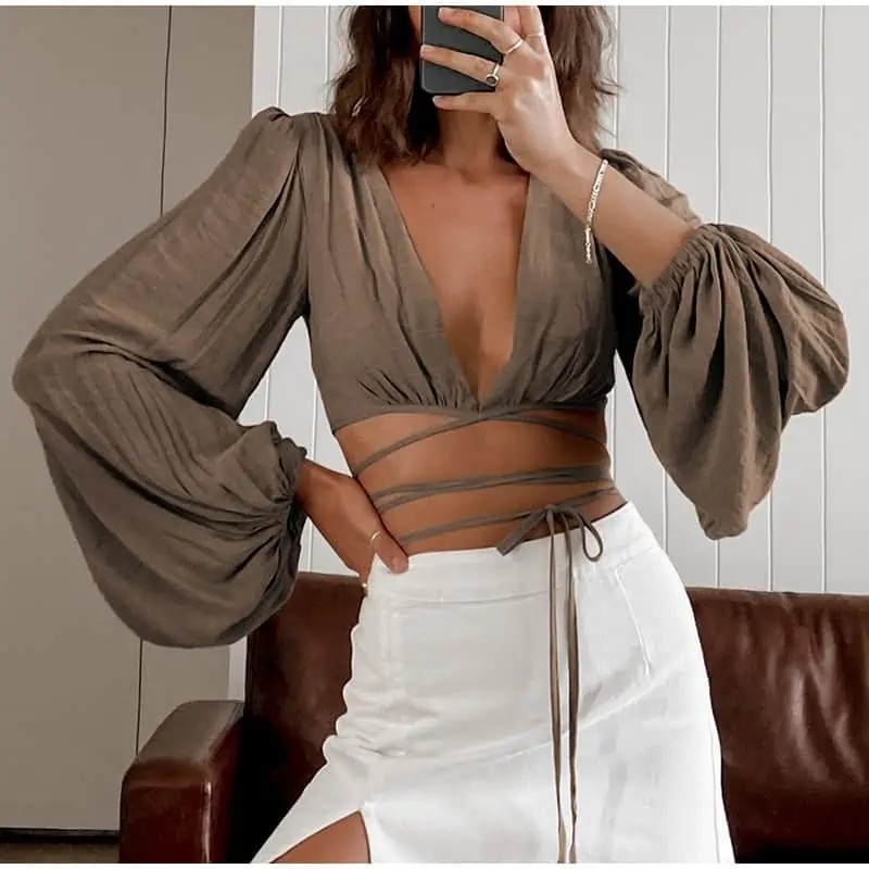 Tops cortos con encaje y cuello en V profundo para mujer, Tops sólidos de manga larga con linterna, vendaje 100% algodón, camisetas sexys con ombligo descubierto para mujer de verano