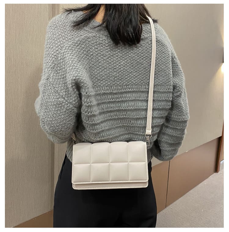 Bolso de hombro para mujer, bolsa femenina de un solo hombro literario de diseño, de tendencia, cruzado, para otoño e invierno, 2021