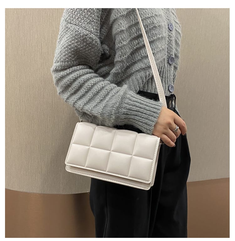 Bolso de hombro para mujer, bolsa femenina de un solo hombro literario de diseño, de tendencia, cruzado, para otoño e invierno, 2021